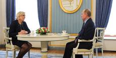 Владимир Путин посрещна Марин льо Пен в Кремъл