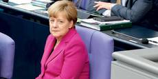 Г-жо Меркел, бягате наоколо със запалени клечки кибрит